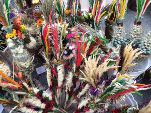easter flowers krakow